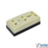 Ổ cắm 3 ngả 16A giúp kết nối nhiều thiết bị điện cùng lúc, an toàn và tiện lợi.