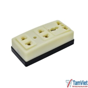 Ổ cắm 3 ngả 16A giúp kết nối nhiều thiết bị điện cùng lúc, an toàn và tiện lợi.