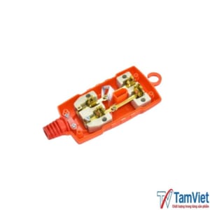 Ổ cắm chịu tải 30A thiết kế chắc chắn, phù hợp cho các thiết bị điện công suất cao.